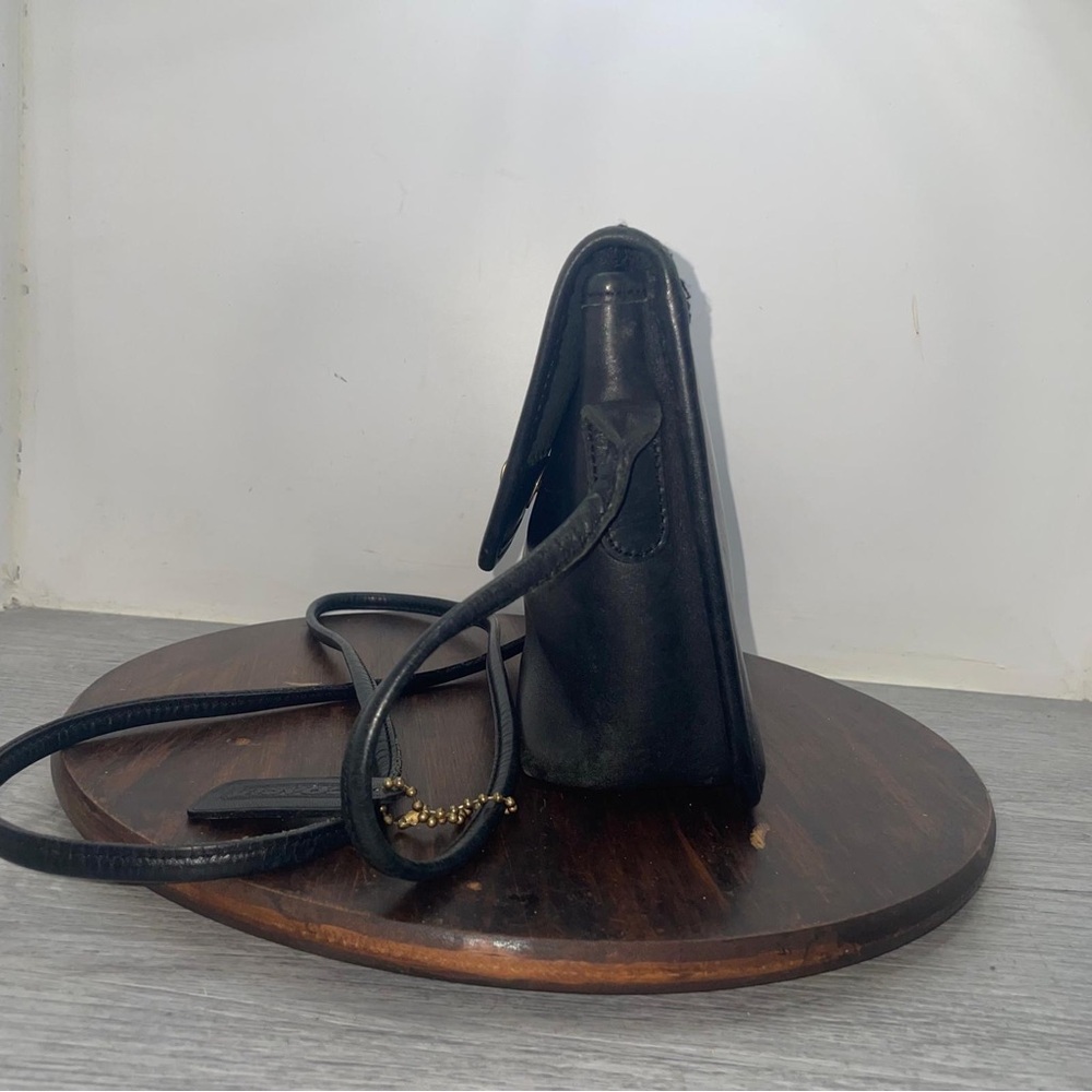 COACH Vintage Black Leather Crossbody Bag Purse Classic 202-09 Twist Lock - Picture 3 of 13